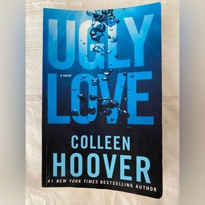 Ugly Love by Colleen Hoover